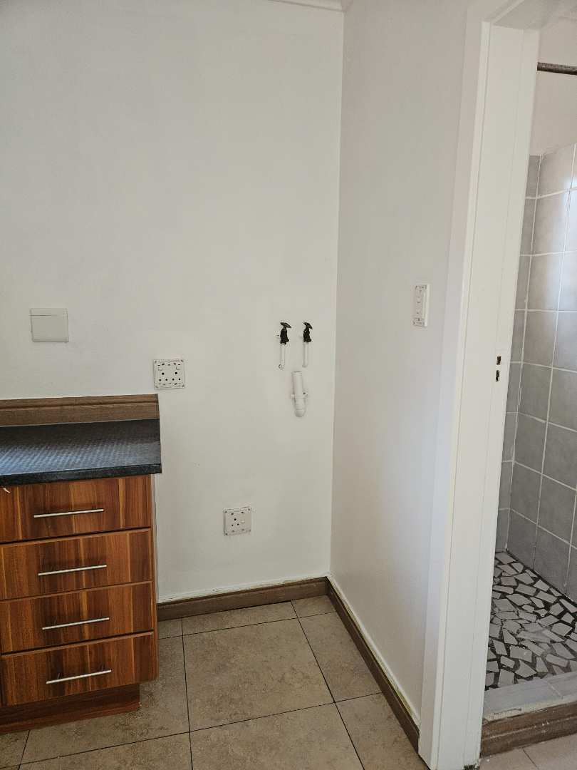 To Let 2 Bedroom Property for Rent in Sunridge Park Eastern Cape